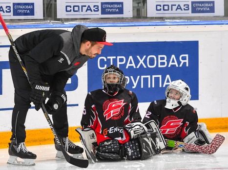 Мастер-класс Доминика Фурха для вратарей хоккейной школы "Авангард"