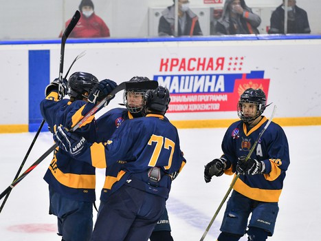 Четвёртый игровой день финала Первенства ЮХЛ в Омске