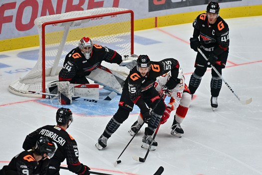 05.02.2026. «Авангард» - «Автомобилист» 2:3 ОТ