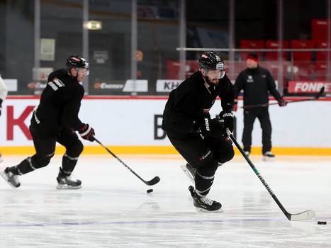 Раскатка «Авангарда» перед матчем с «Нефтехимиком»