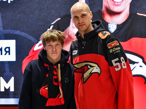 «Авангард» - «Салават Юлаев» 3:2 Б. Вокруг матча