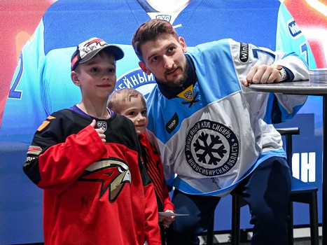 «Авангард» - «Сибирь» 7:2. Вокруг матча