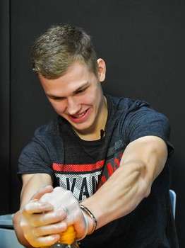 Большие игры "Авангарда": Кугрышев vs Семенов