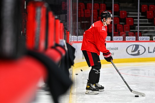 Тренировка «Авангарда» перед матчем со «Спартаком»