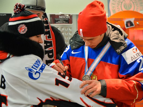 Встреча серебряного призера МЧМ-2016 Артура Лауты в аэропорту