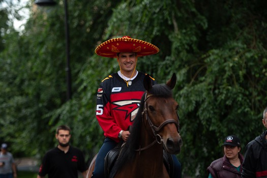 Наиль Якупов на вечеринке Буэнос Летос