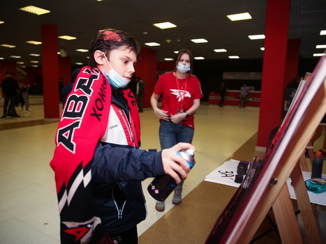 18.03.2021. 1/2 финала, 1 матч. «Авангард» - «Металлург» Мг 2:5