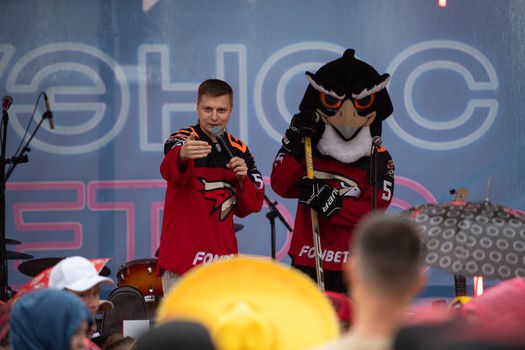 Наиль Якупов на вечеринке Буэнос Летос