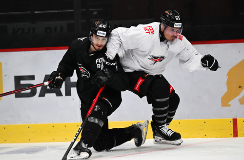 Раскатка «Авангарда» перед вторым матчем серии с «Нефтехимиком»