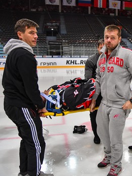 В боевых условиях. "Авангард" провел медицинские учения