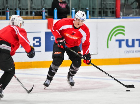 "Авангард" провел тренировку перед отправлением в Тольятти и Нижнекамск