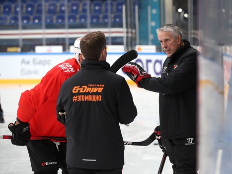 Раскатка «Авангарда» перед выездным матчем с «Нефтехимиком»