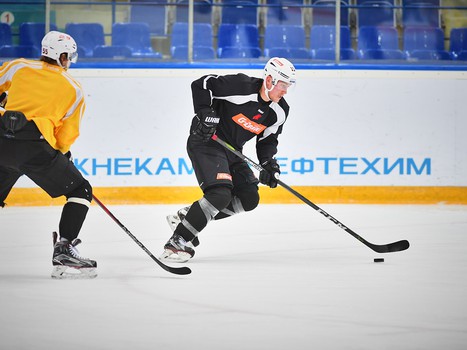 Раскатка "Авангарда" перед выездным матчем с "Нефтехимиком"