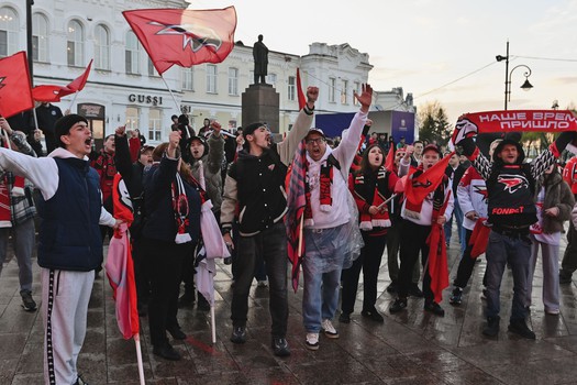 Фан-зона «Авангарда» на Пешеходном Любинском