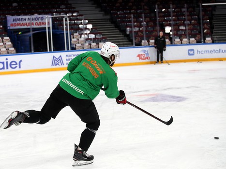 Тренировка «Авангарда» перед третьим матчем серии с «Металлургом»