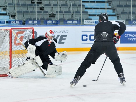 Раскатка "Авангарда" перед домашним матчем против рижского "Динамо"