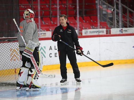 Тренировка «Авангарда» перед четвёртым матчем серии с «Автомобилистом»