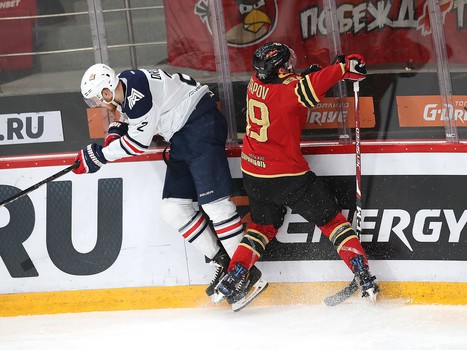 18.03.2021. 1/2 финала, 1 матч. «Авангард» - «Металлург» Мг 2:5