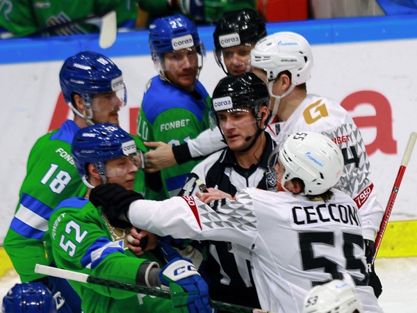 Ремпал хотел подраться с Шарипзяновым, а тот ответил дублем. «Салават Юлаев» пропустил пять от «Авангарда»