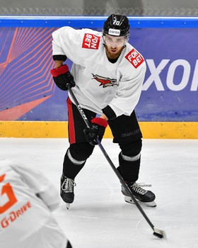 Двусторонний матч «Авангарда»