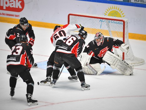 07.08.2017. "Авангард" - "Трактор" 2:0