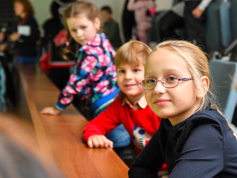 Клуб юного болельщика "Авангарда" на экскурсии в "Арене Омск"