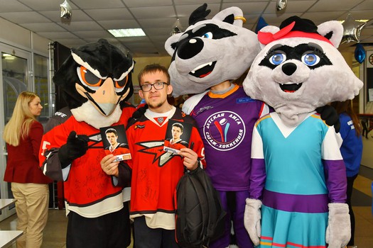 Турнир по следж-хоккею в Омске, день 2