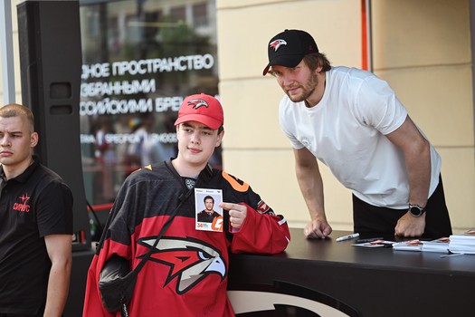 Кастом Пати с Артёмом Ильенко