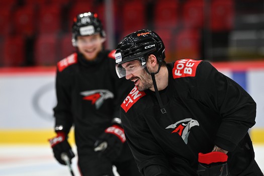 Тренировка «Авангарда» перед матчем с «Металлургом»