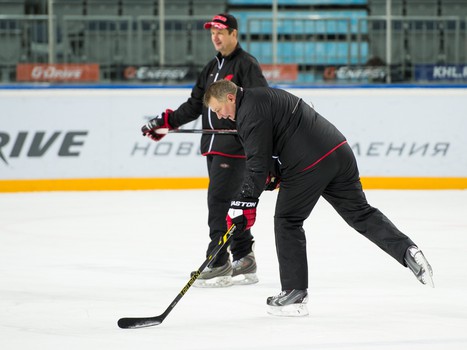 Андрей Яковенко и Юрий Панов на тренировке "Авангарда"