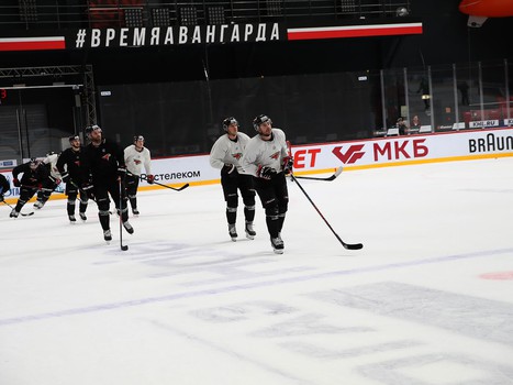 Открытая тренировка «Авангарда» для прессы и болельщиков