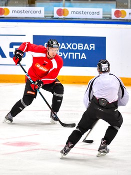 Раскатка "Авангарда" перед матчем с "Автомобилистом"