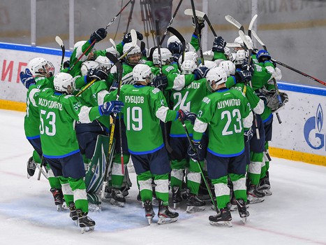 Полуфиналы и матчи за 5-8 места Первенства ЮХЛ в Омске