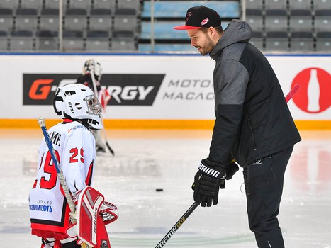 Мастер-класс Доминика Фурха для вратарей хоккейной школы "Авангард"