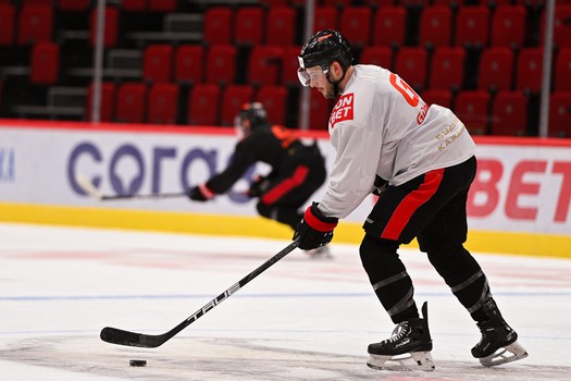 Тренировка «Авангарда» перед матчем с «Трактором»