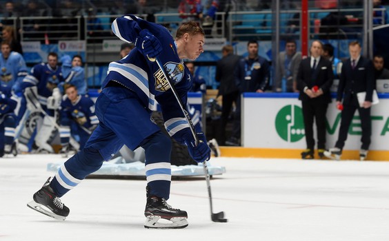 Евгений Медведев и Егор Мартынов на Мастер-шоу Матча звезд КХЛ в Астане