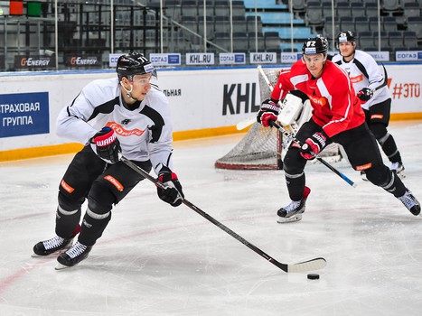 Раскатка "Авангарда" перед матчем с "Нефтехимиком"