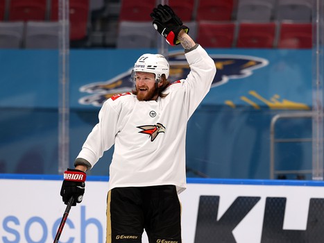 Раскатка «Авангарда» перед матчем в Сочи