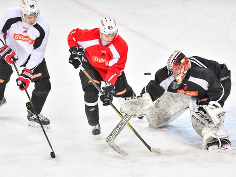 Открытая тренировка "Авангарда" перед стартом плей-офф