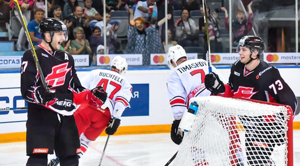 Глухов "с мясом" забивает второй гол "Автомобилисту"!