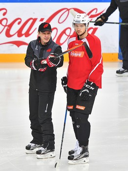 Раскатка "Авангарда" перед выездным матчем с "Ладой"