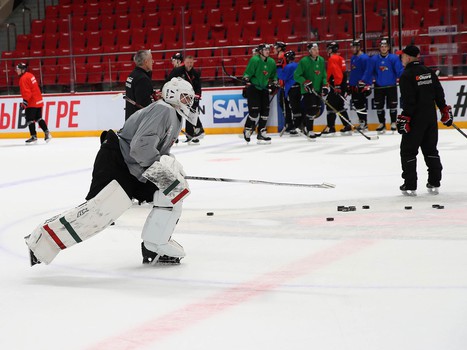 Открытая тренировка «Авангарда» для прессы и болельщиков