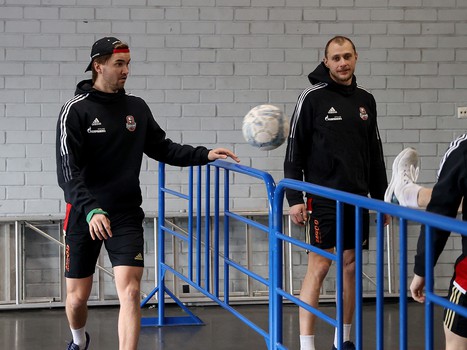 Тренировка «Авангарда» перед вторым матчем серии с «Ак Барсом»