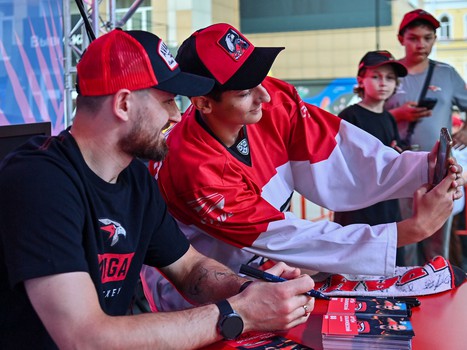 Артём Блажиевский на вечеринке Буэнос Летос