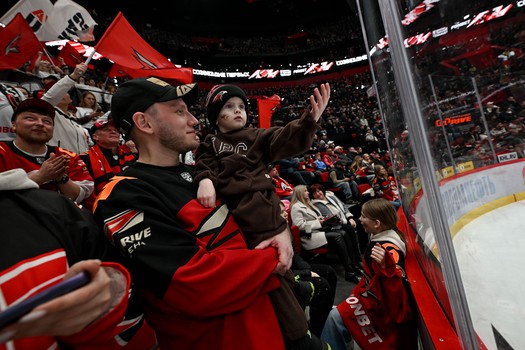 «Авангард» - «Нефтехимик» 4:2. Вокруг матча