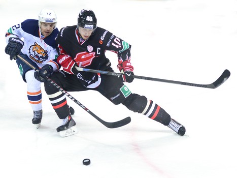 10.09.2014 "Авангард" - "Амур" 4:1