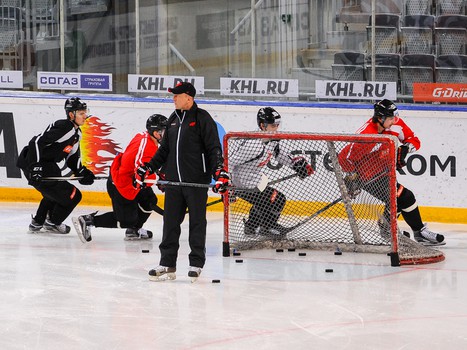 Первая тренировка "Авангарда" под руководством Андрея Скабелки