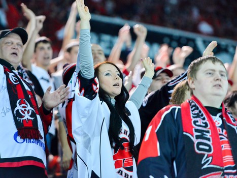 Наша атмосфера. Как поддерживали "Авангард" в сибирском дерби