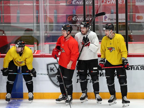 Раскатка «Авангарда» перед матчем с «Сибирью»