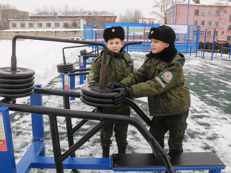 Мастер-класс "Омских Ястребов" для кадетской команды